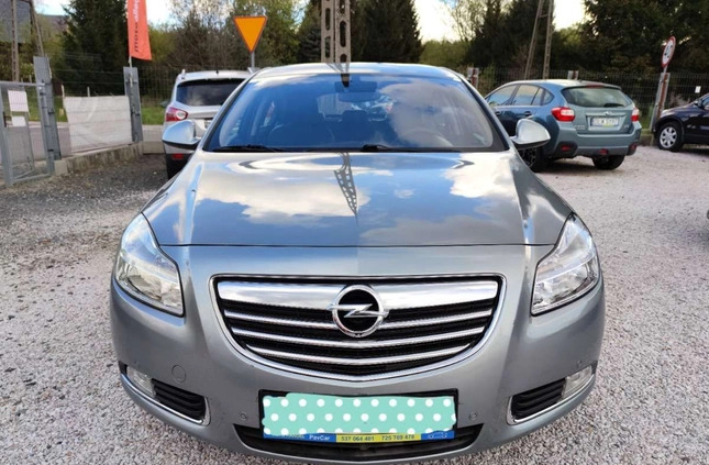 Opel Insignia cena 27900 przebieg: 200000, rok produkcji 2013 z Janikowo małe 497